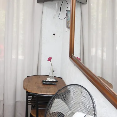 To Rent In Front Of The Amazing Sea