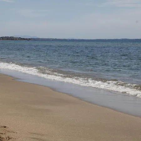 To Rent In Front Of The Amazing Sea Apartament Nea Plagia