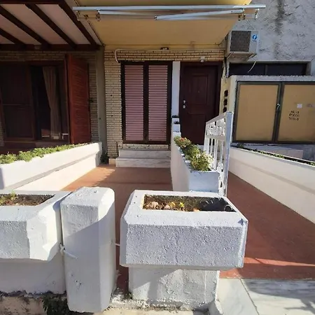 To Rent In Front Of The Amazing Sea Apartament